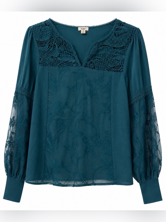 Tiny Tops - Anthropologie TINY Crochet Detail Top- S